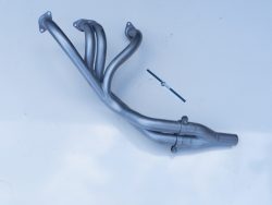 ROAD/EXHAUST MANIFOLDS
